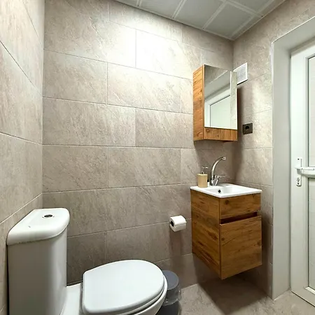 Gazde/Camere de închiriat Merkez